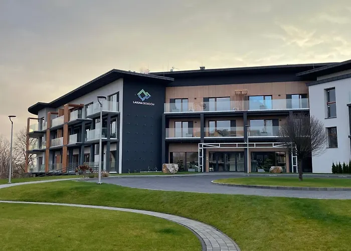 Διαμέρισμα Superior Laguna Beskidow 3 Rooms! Sauna&gym! Air Condition!