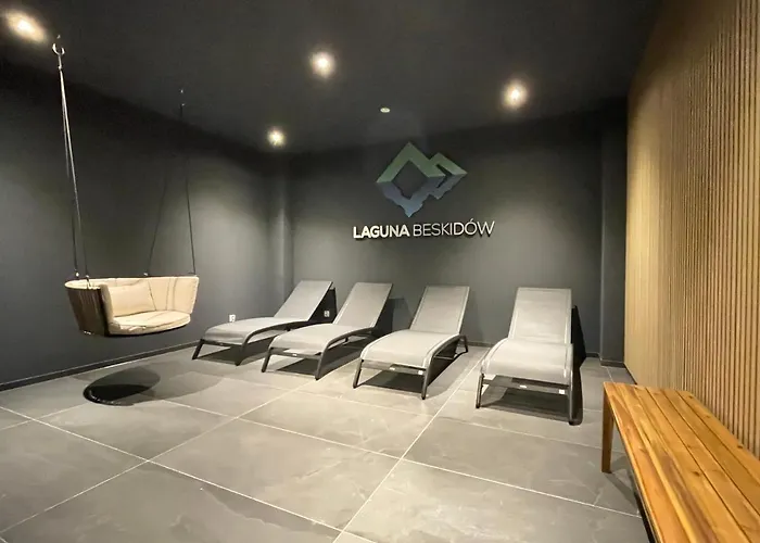 Superior Laguna Beskidow 3 Rooms! Sauna&gym! Air Condition! Διαμέρισμα