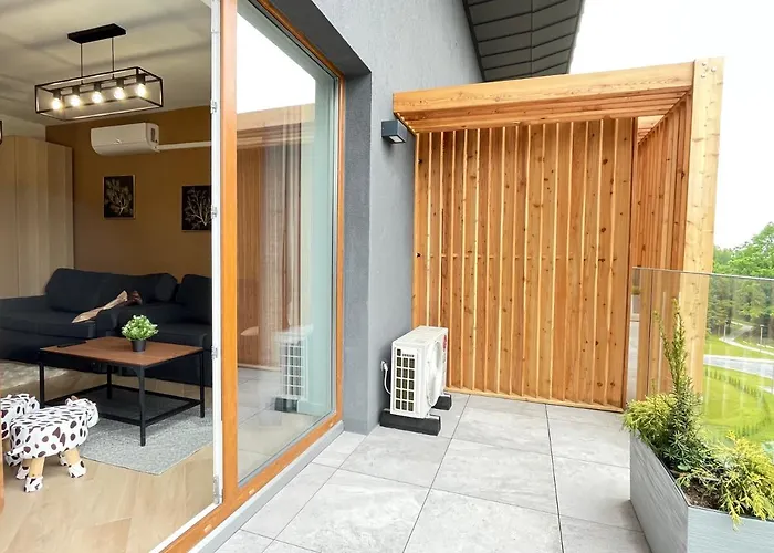 Διαμέρισμα Superior Laguna Beskidow 3 Rooms! Sauna&gym! Air Condition! Zarzecze (Silesia)