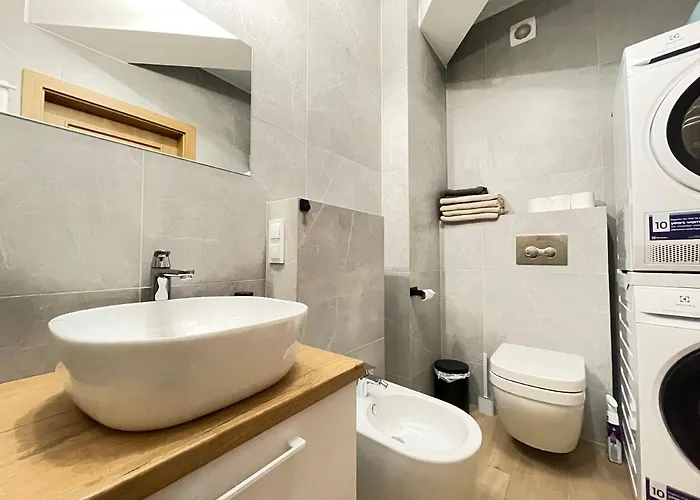 Superior Laguna Beskidow 3 Rooms! Sauna&gym! Air Condition! Apartment *